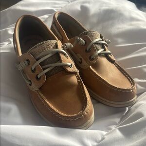 Women’s Sperry Tan Boat Shoes with Memory Foam
